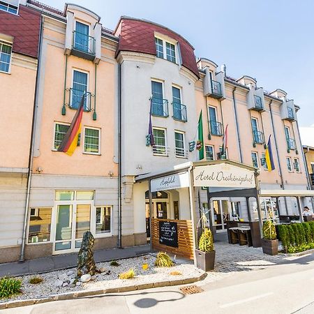 Familie Hopfeld - Hotel Dreikoenigshof Stockerau Kültér fotó